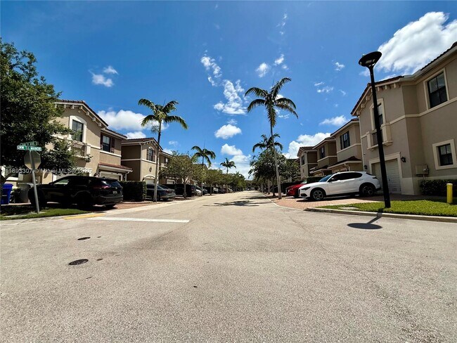 Building Photo - 1075 NW 33rd Manor