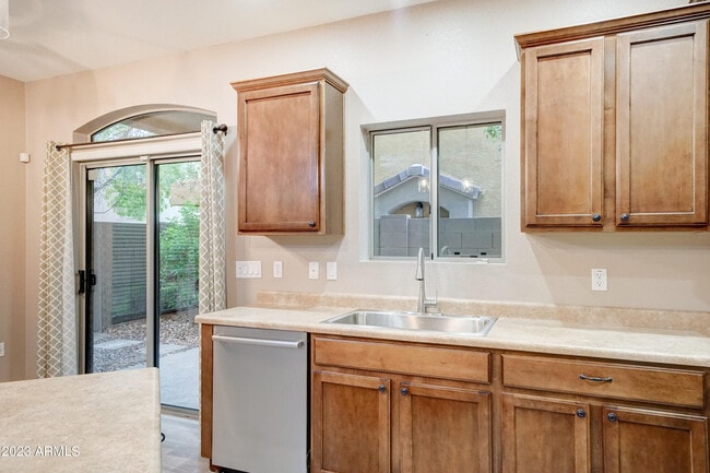 Building Photo - 2150 W Alameda Rd