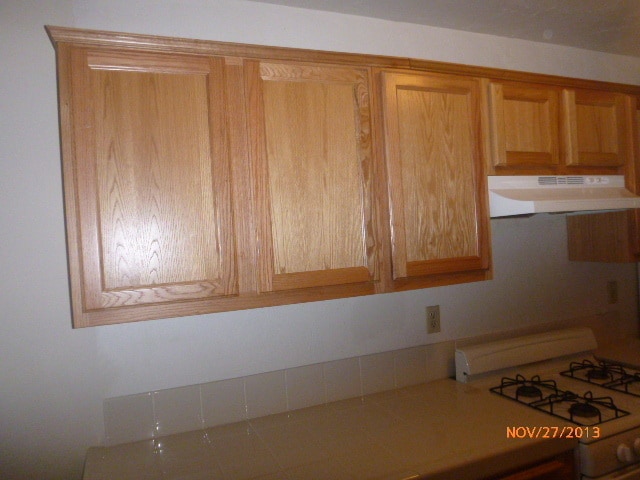 Building Photo - Cute 2 Bedroom