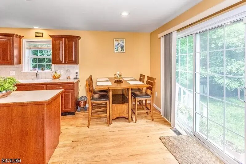 Building Photo - 112 Peapack Rd