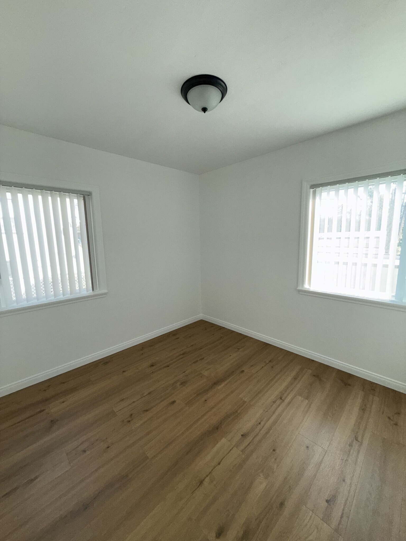 2nd Bedroom - 6314 1/2 Overhill Dr