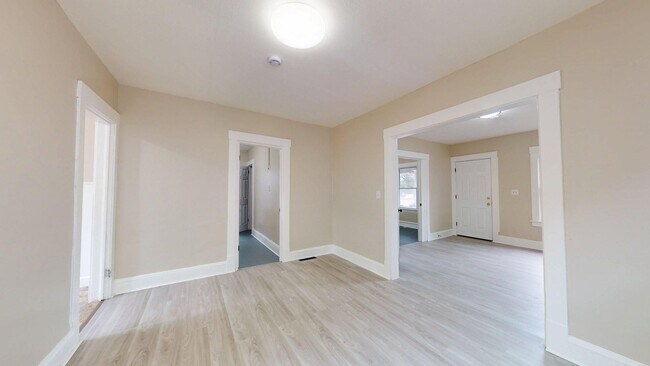 Building Photo - 3865 W 16th St