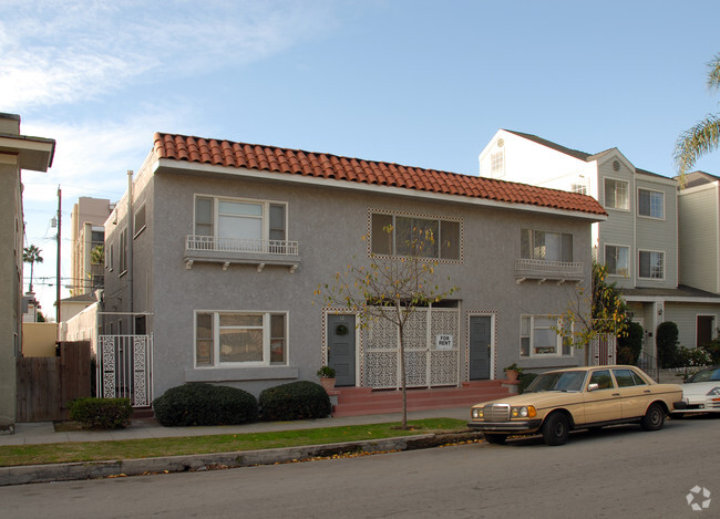 Building Photo - 1750 1st St