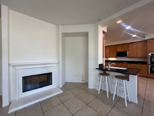 Building Photo - (APPLICATION PENDING) West Lancaster Singl...