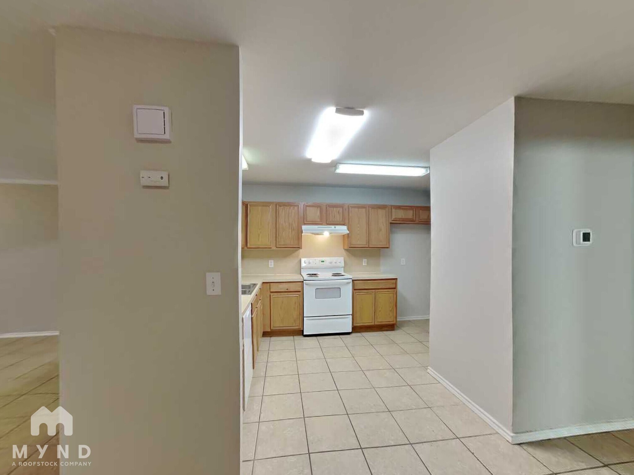 Building Photo - 514 N Brentwood Ave