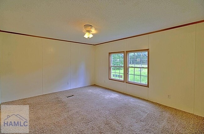 Building Photo - 235 Fleming Loop Rd