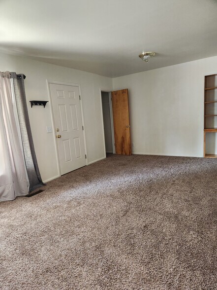 Building Photo - 903 Bannock St