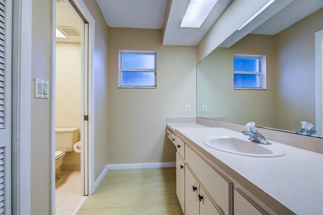 Building Photo - 2406 Appian Ave
