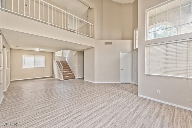 Building Photo - 1051 Overture Dr