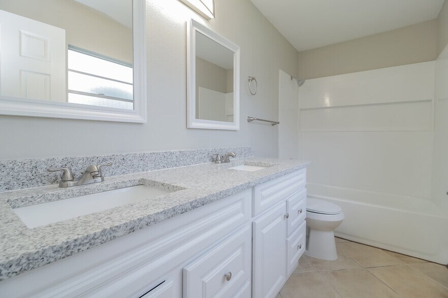 Building Photo - 8726 Gopher Ln