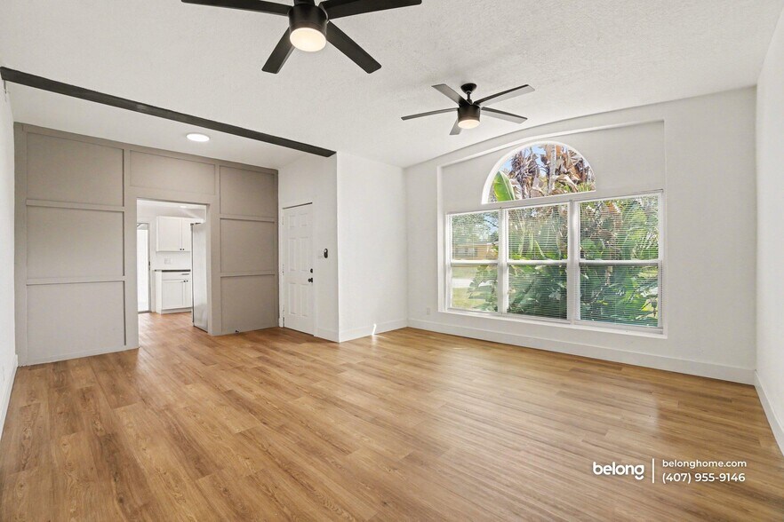 Building Photo - 1112 Myrtle Ln