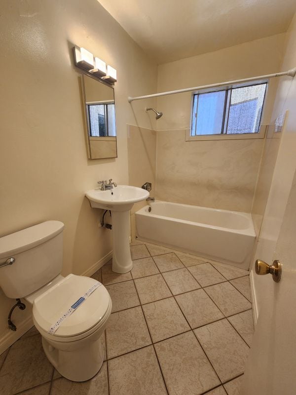 Building Photo - 4440 Rosebud Ln