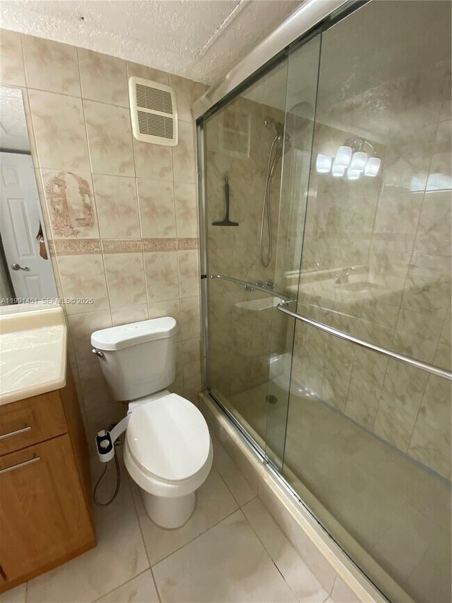 Building Photo - 17500 NW 67th Pl