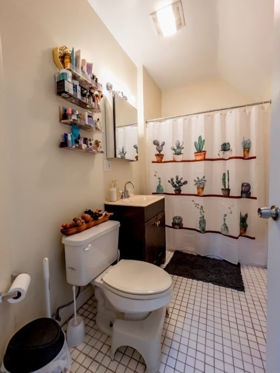 Building Photo - 153 Amory St