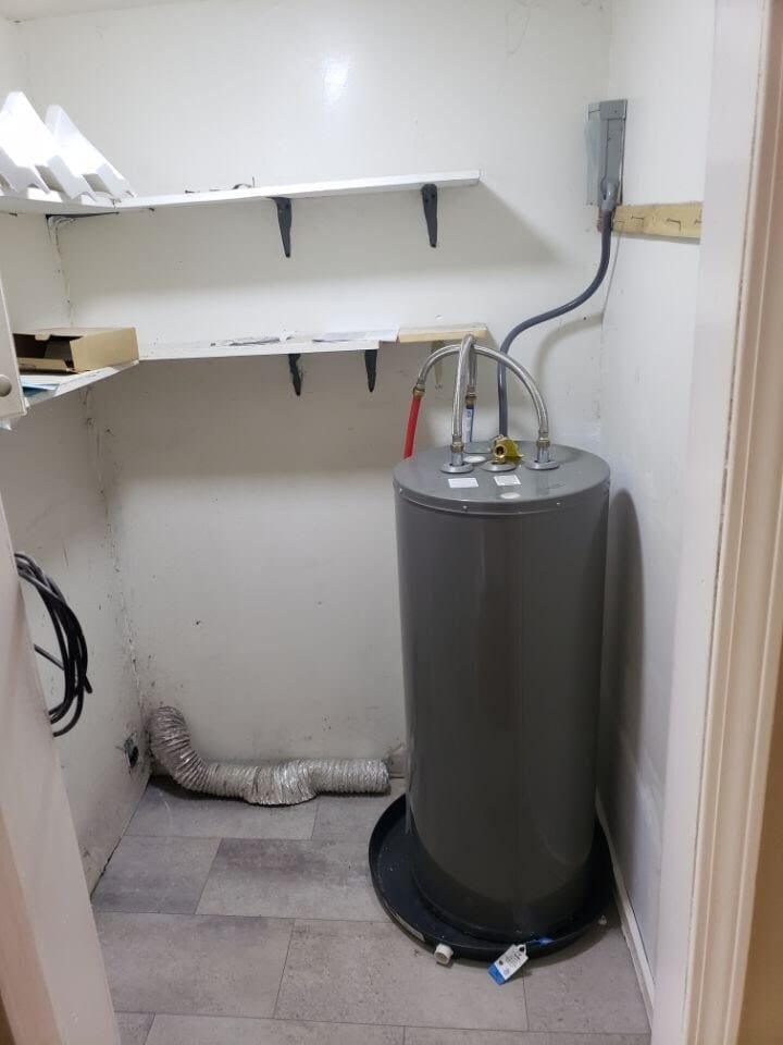 Building Photo - 43 Lissner Ave