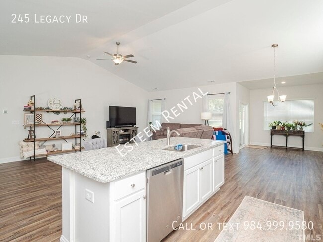 Building Photo - 245 Legacy Dr