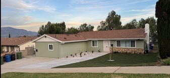 Building Photo - 10839 Fellows Ave