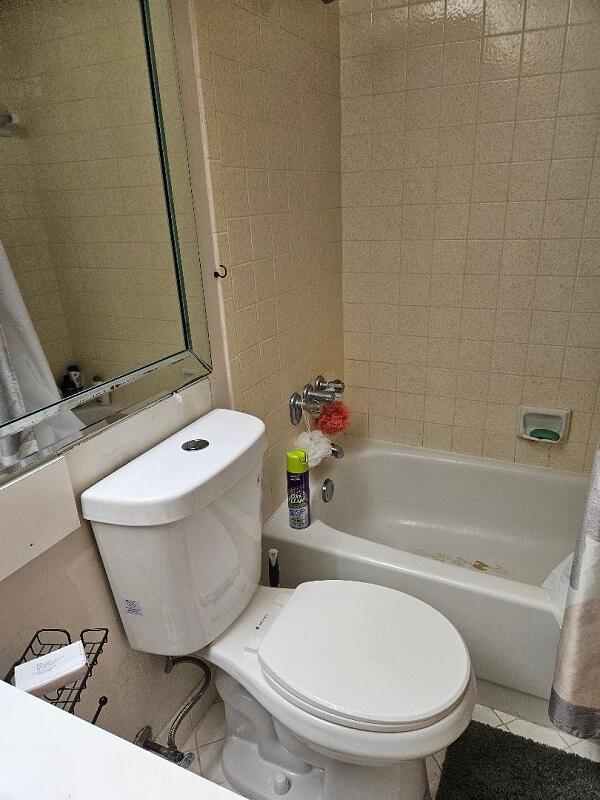 Building Photo - 105 Lake Pine Cir