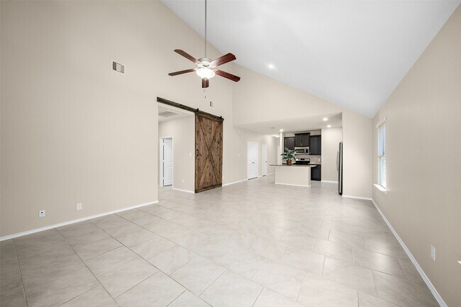 Building Photo - 23626 Legano Dr