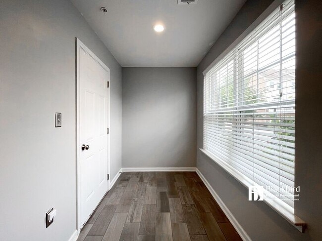Building Photo - 9616 Wesbourne Dr
