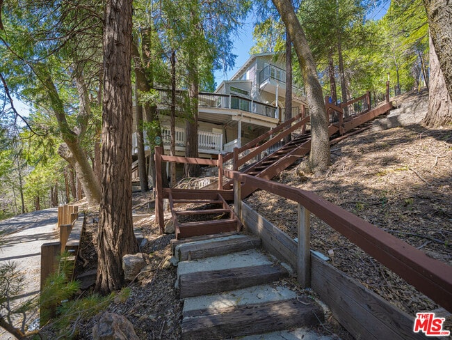 Building Photo - 233 Corona Cir