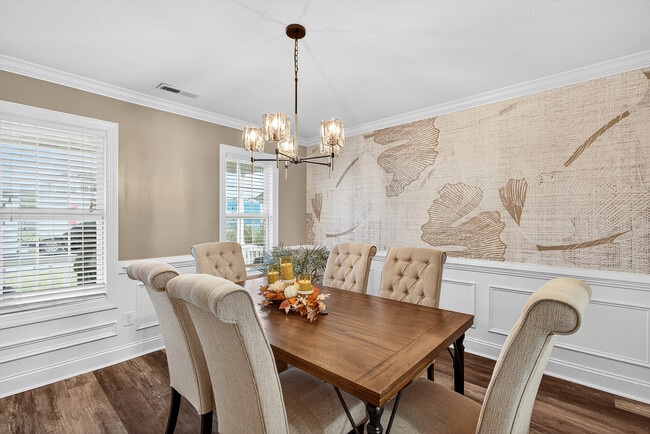 Building Photo - 307 Brunswick Dr