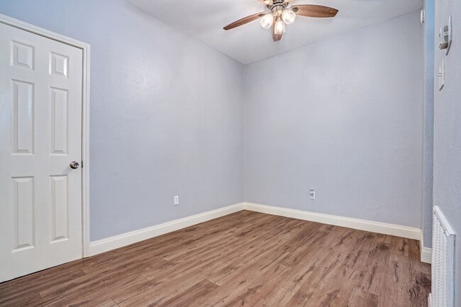 Building Photo - Charming One Bedroom Condo in Richardson!