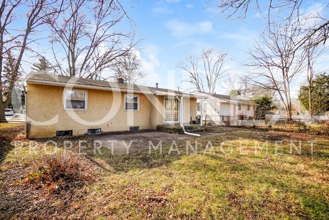 Building Photo - Ranch Home With a Basement!