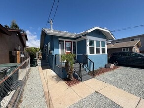 Building Photo - Charming Imperial Beach Home Minutes from the Coast
