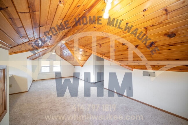 Building Photo - 1918 N 55th St