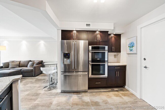 Building Photo - 3800 Galt Ocean Dr