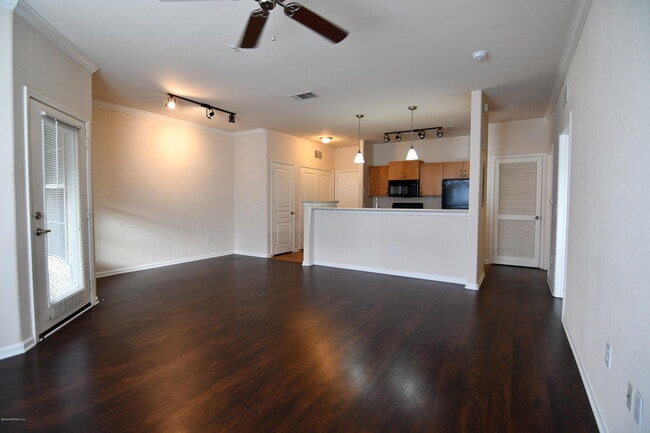 Building Photo - 5617 Bowden Rd