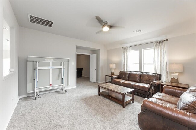 Building Photo - 11730 Twin Creeks Hill Dr