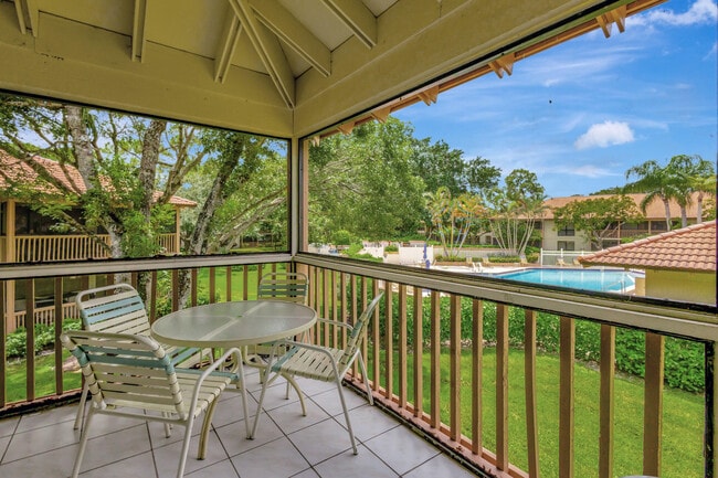 Building Photo - 618 Brackenwood Cove