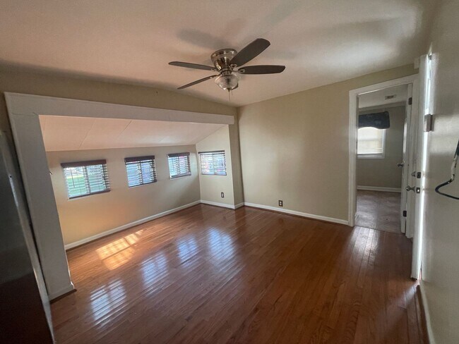 Building Photo - Easy location in Erwin