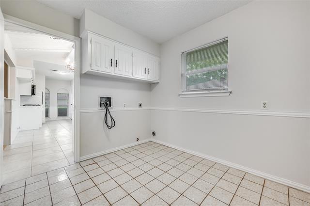 Building Photo - 3212 Townsend Dr