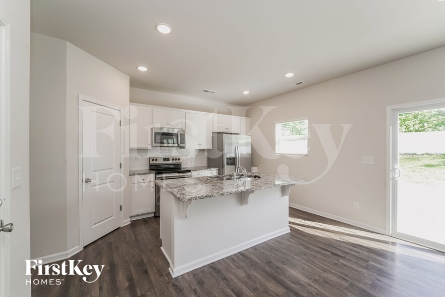 Building Photo - 7326 Brawley Wood Ct
