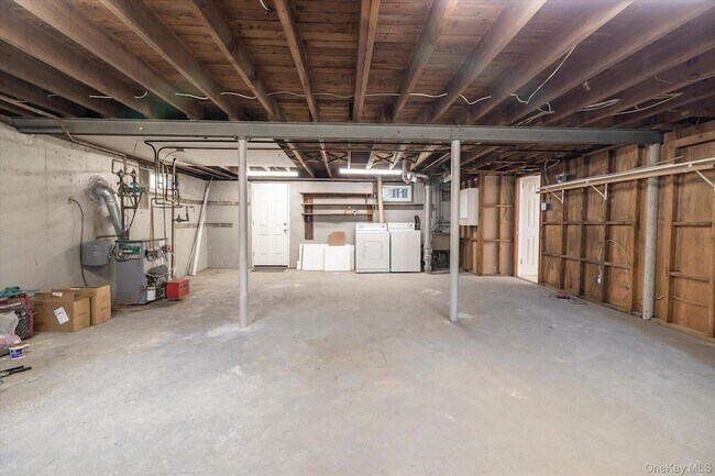 Building Photo - 180 Boston Ave