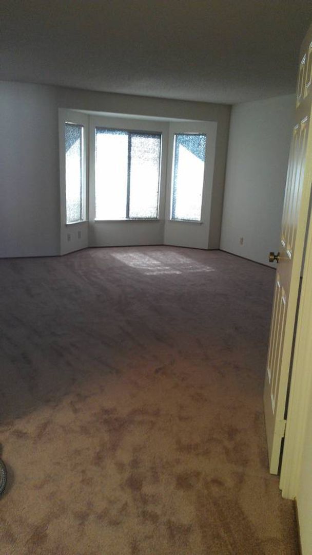 Building Photo - The Perfect Family Oasis in Castro Valley ...