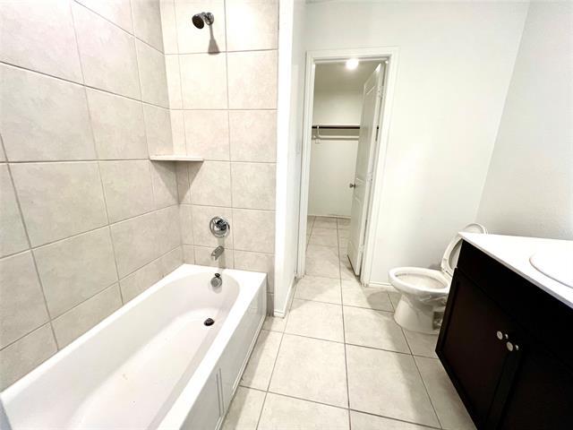 Building Photo - 5711 Bristle Leaf Dr