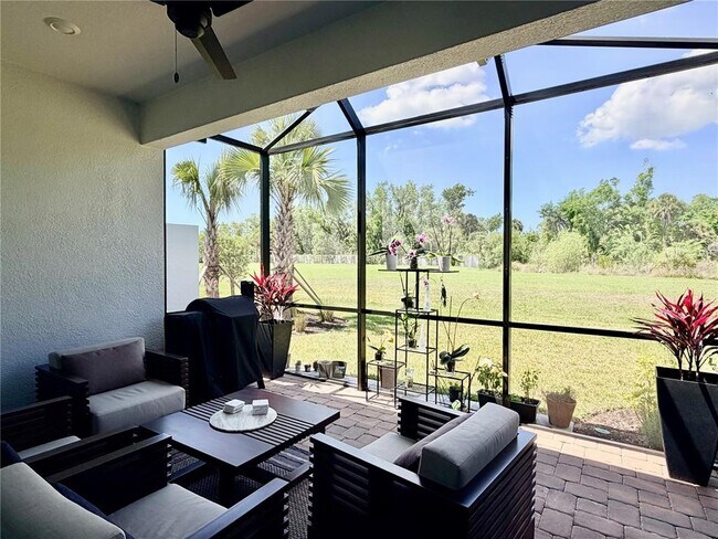 Building Photo - 6111 Mesa Gln