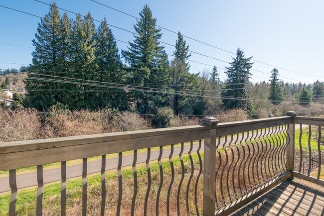 Building Photo - Spring Into Your New Home - Premium Corner Townhome Now Available!