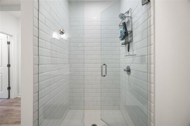 Building Photo - 396 Pratt Dr SE