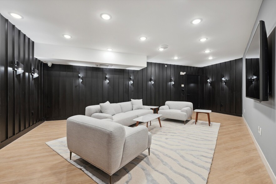 Building Photo - 1102 Germantown Ave