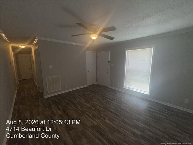 Building Photo - 4714 Beaufort Dr