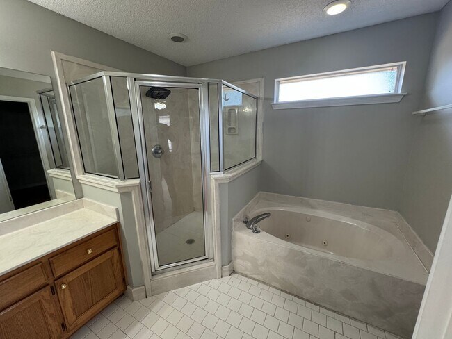 Building Photo - 7081 S Beringer Dr