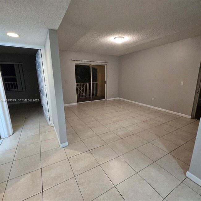 Building Photo - 5610 NW 61st St