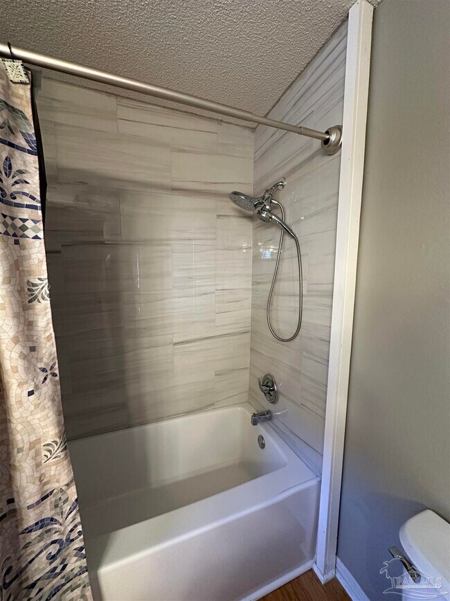 Building Photo - 4675 Calle Ladera