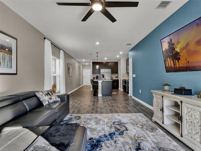 Building Photo - 462 Cool Summer Ln