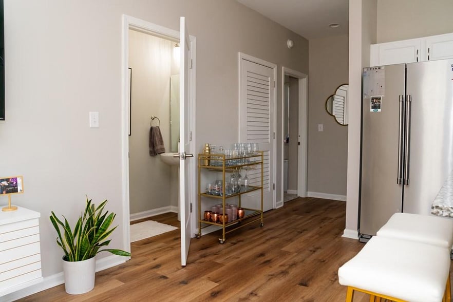 Building Photo - 716 Ironwood Ln